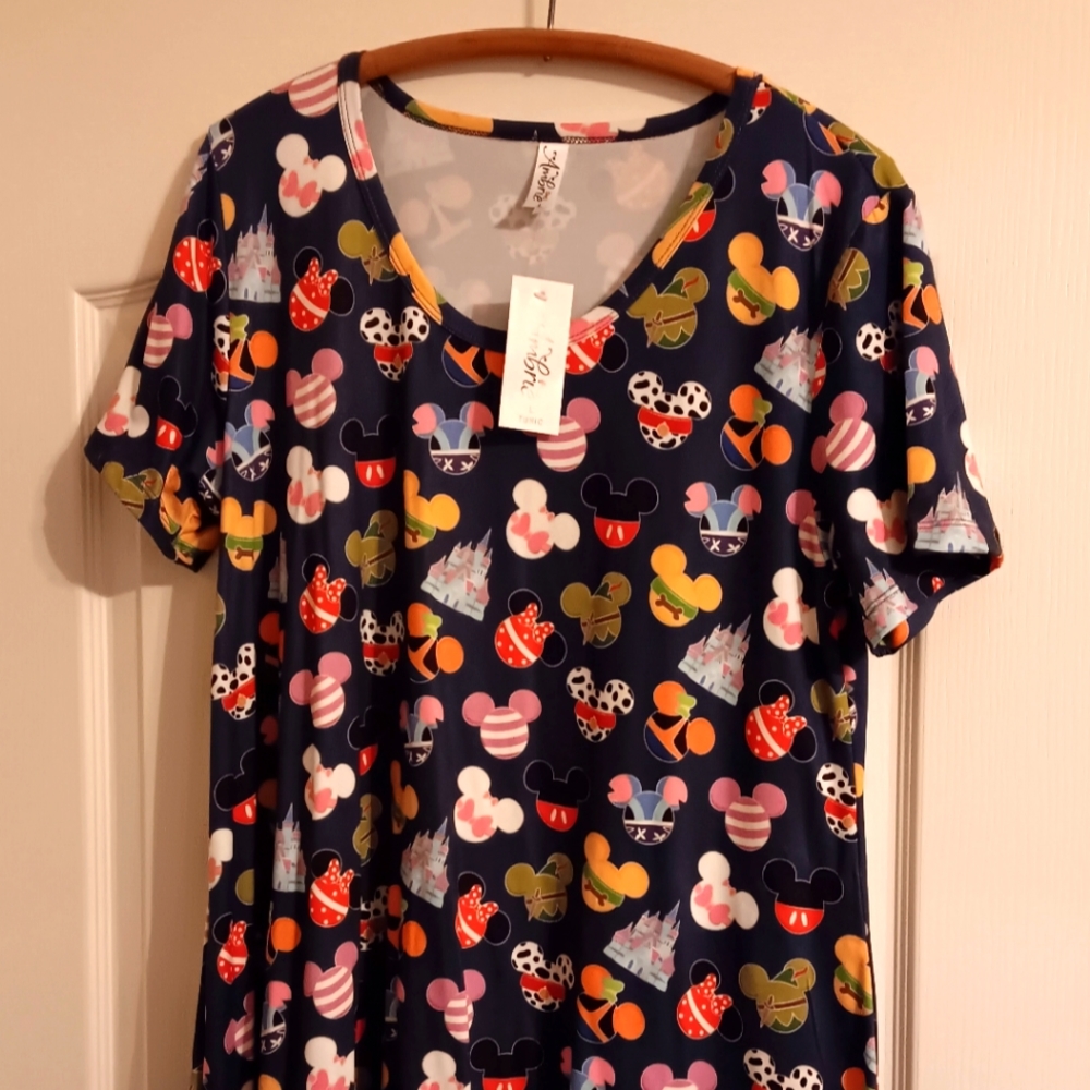 Ambrie Pin Collector tunic